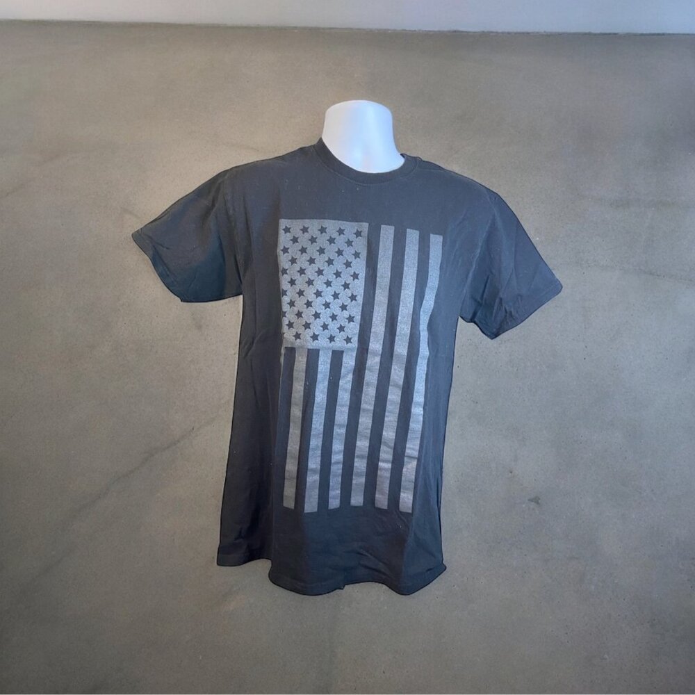 Gildan Unisex  Medium American Flag Graphic TShirt Black Cotton Patriotic USA
